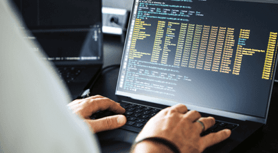 Cloud-Transformation im Finanzsektor: Warum Kultur, Regulierung und Legacy-Prozesse den Erfolg bestimmen – nicht die Technologie